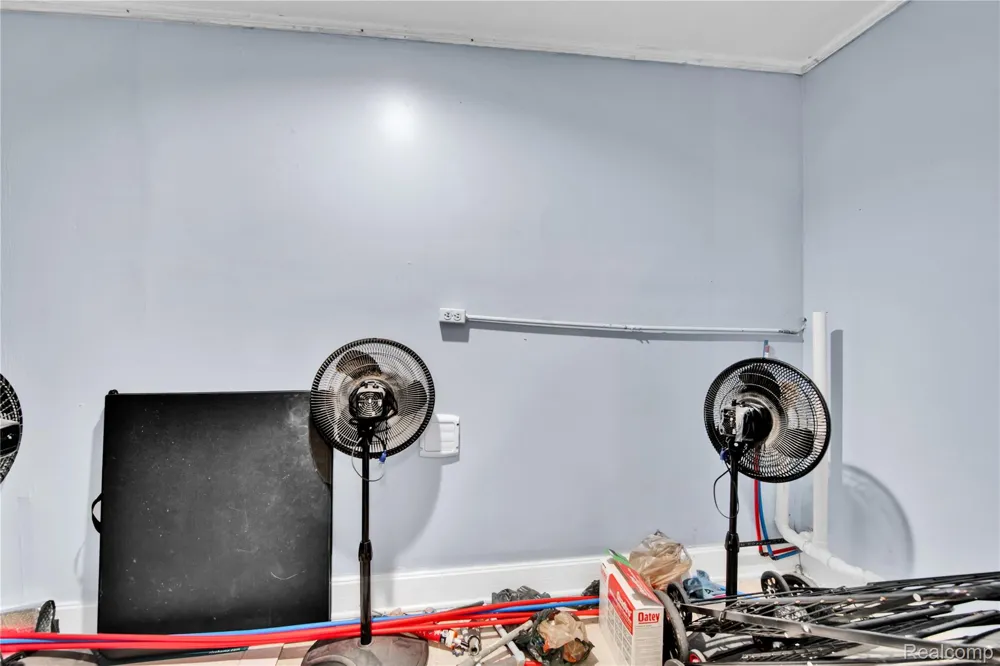 3368 Evaline Street Hamtramck City, MI 48212