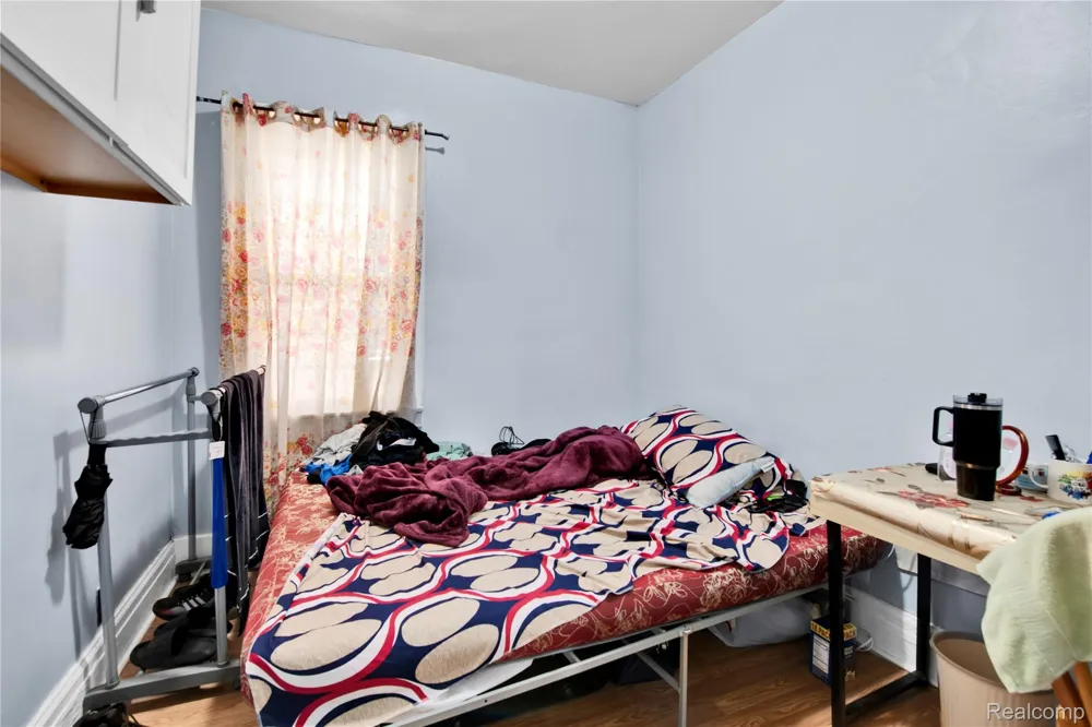 3368 Evaline Street Hamtramck City, MI 48212