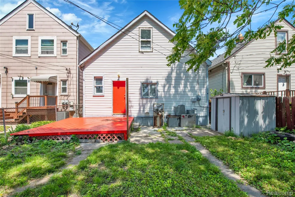3368 Evaline Street Hamtramck City, MI 48212