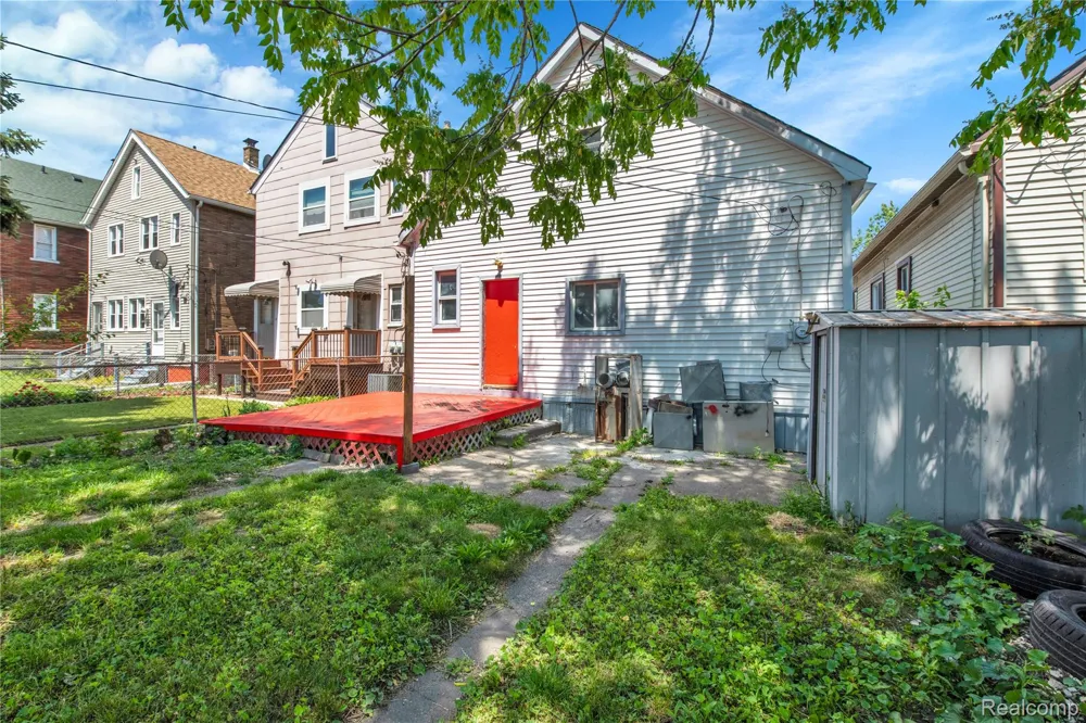 3368 Evaline Street Hamtramck City, MI 48212