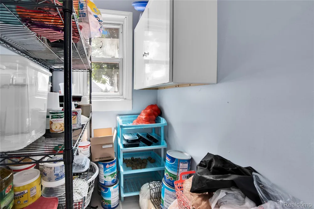 3368 Evaline Street Hamtramck City, MI 48212