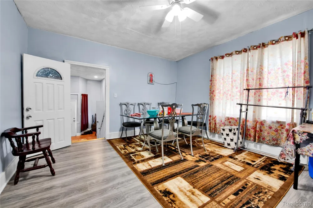 3368 Evaline Street Hamtramck City, MI 48212