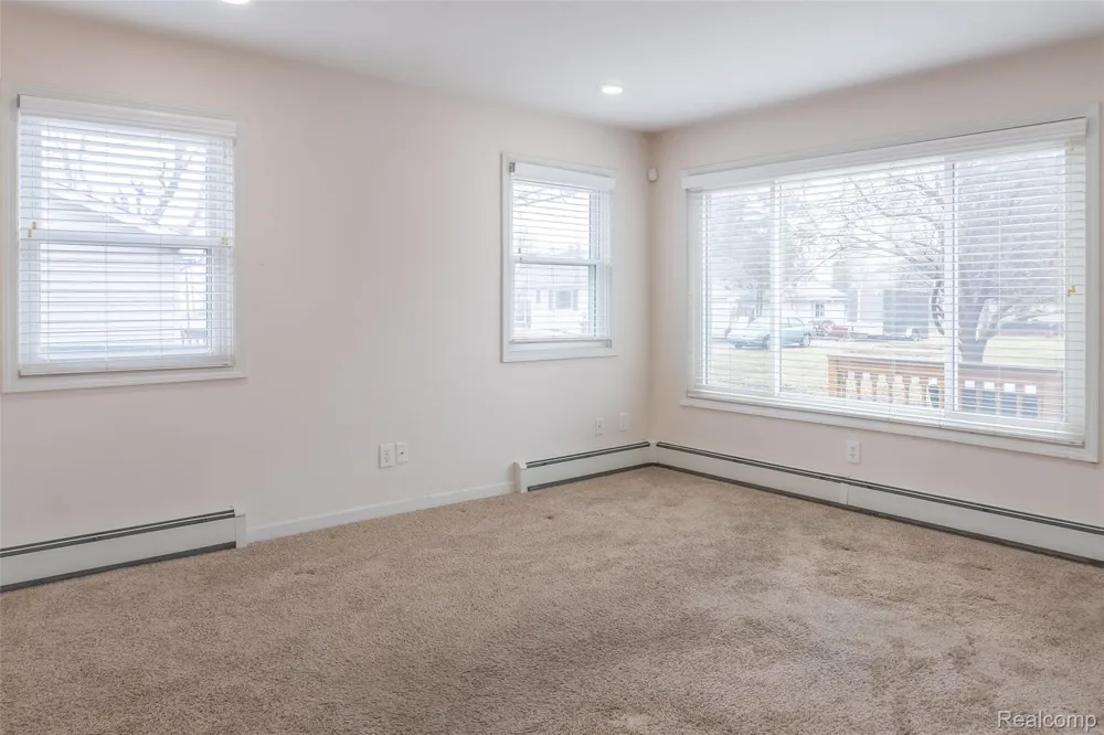 408 Conley Street Algonac City, MI 48001
