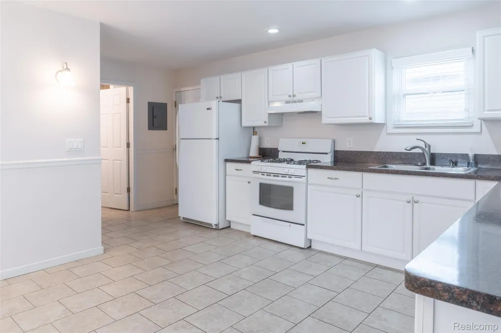 408 Conley Street Algonac City, MI 48001