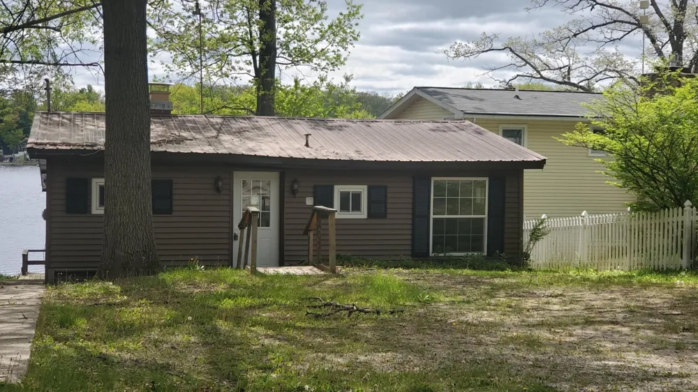 1361 Crooked Lake Drive Garfield Township, MI 48632