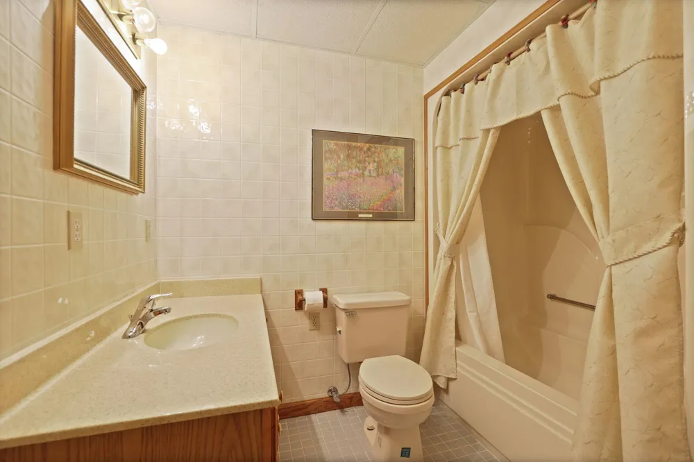 10722 S Gera Road Birch Run Township, MI 48415