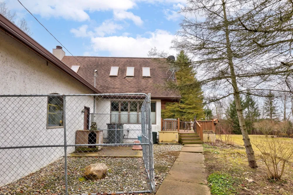 10722 S Gera Road Birch Run Township, MI 48415
