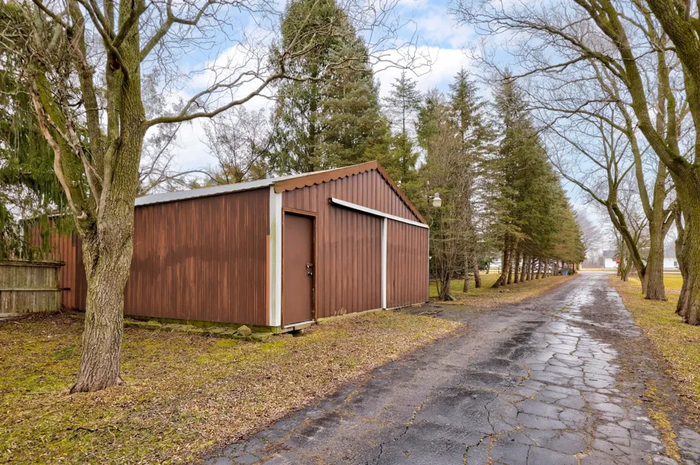 10722 S Gera Road Birch Run Township, MI 48415