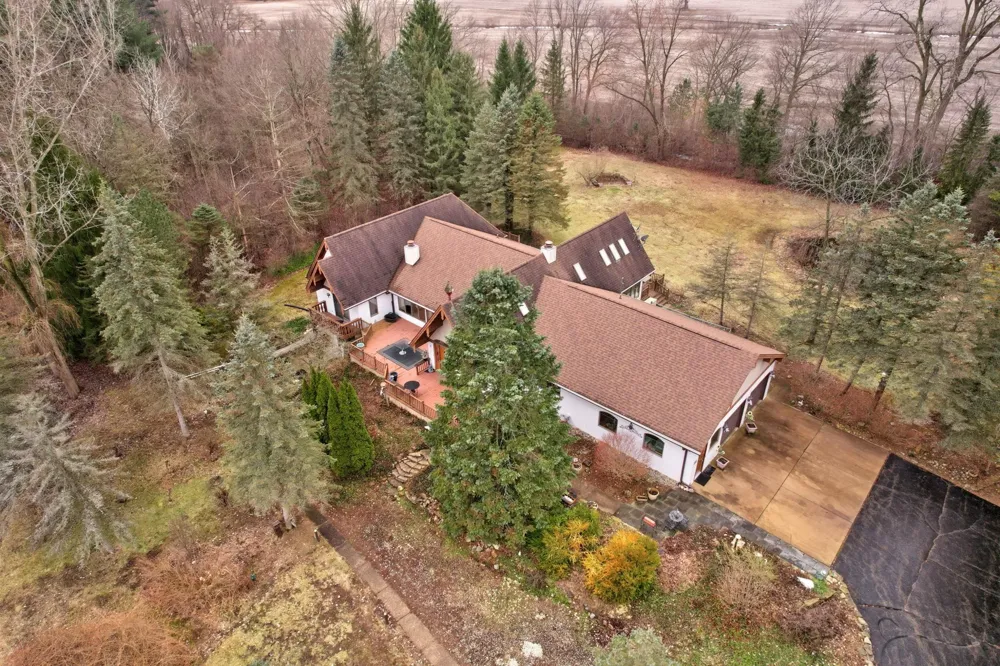 10722 S Gera Road Birch Run Township, MI 48415