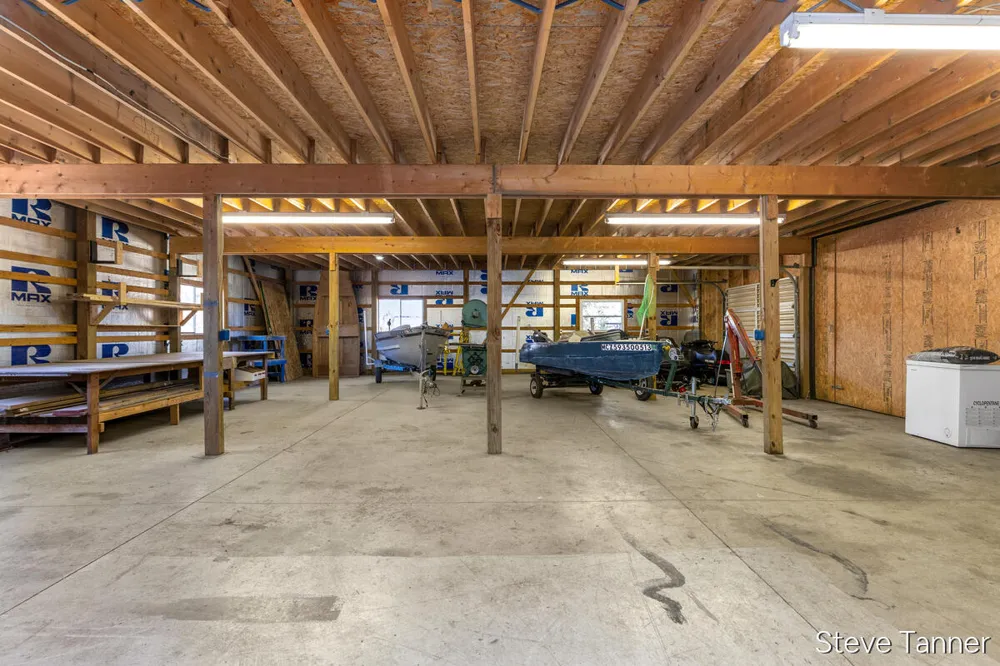 5423 E Howard City-Edmore Home Township, MI 48829