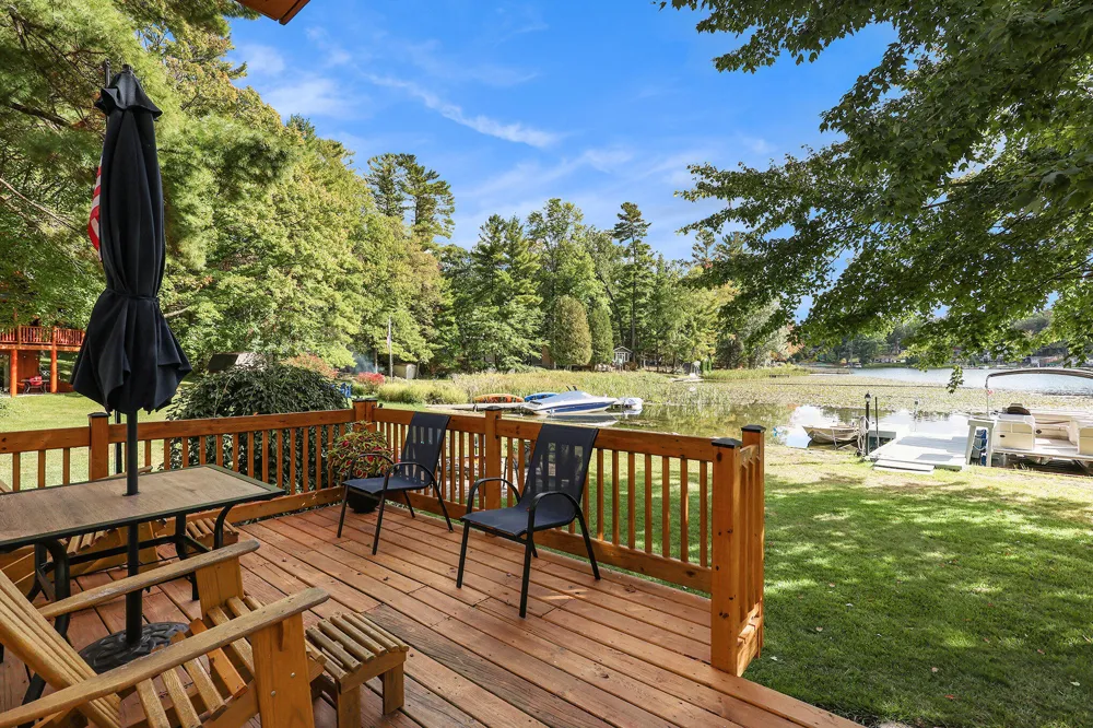 6271 10th Street Cedar Creek Township, MI 49457