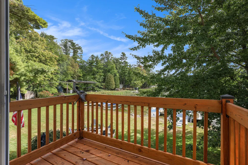6271 10th Street Cedar Creek Township, MI 49457