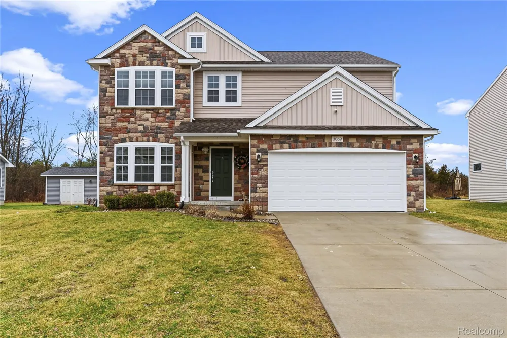 3069 Oxford Lane Flushing Charter Township, MI 48433