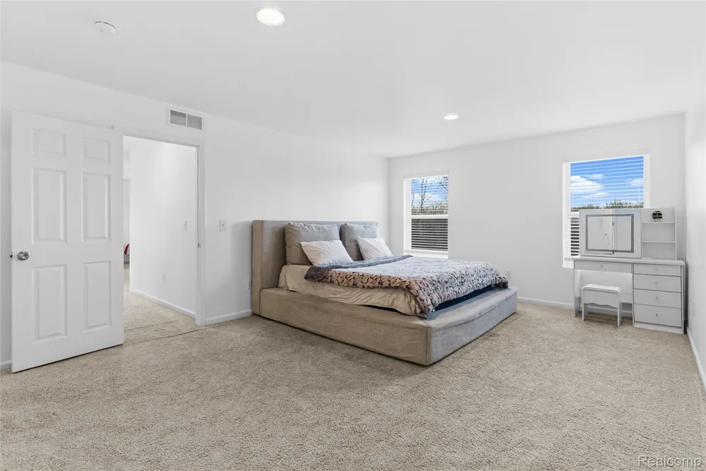 3069 Oxford Lane Flushing Charter Township, MI 48433