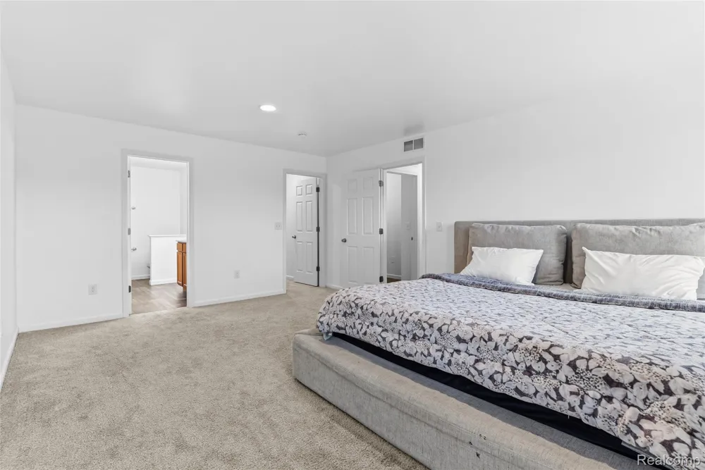 3069 Oxford Lane Flushing Charter Township, MI 48433