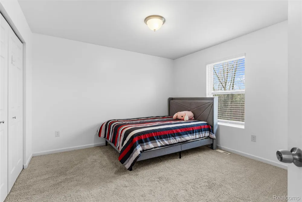 3069 Oxford Lane Flushing Charter Township, MI 48433