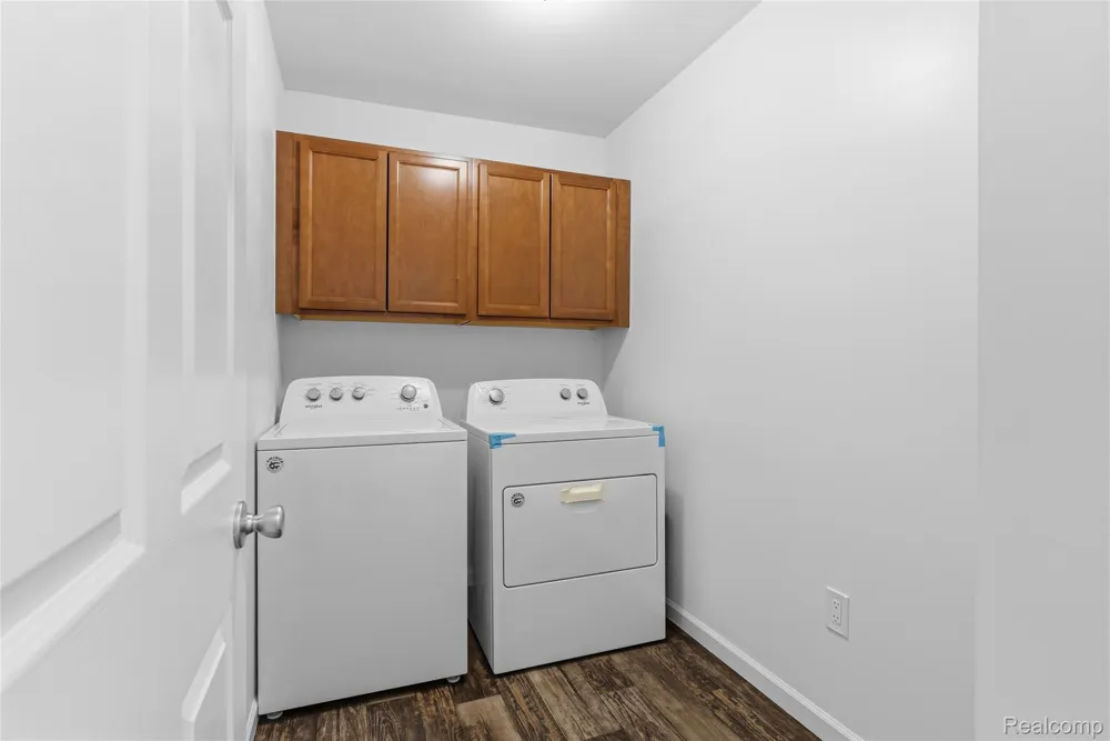 3069 Oxford Lane Flushing Charter Township, MI 48433