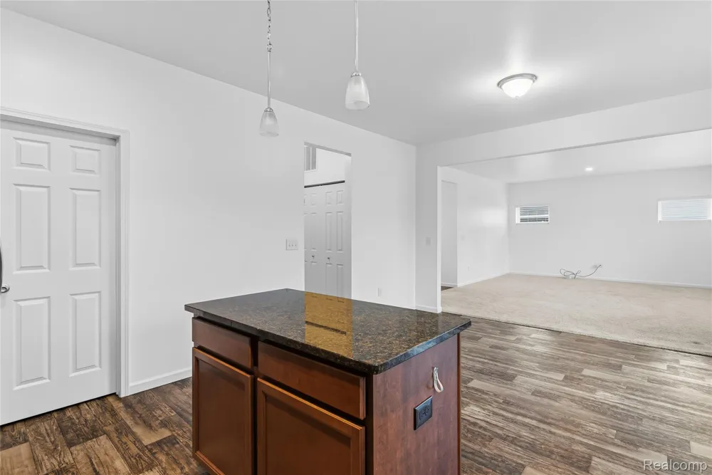 3069 Oxford Lane Flushing Charter Township, MI 48433