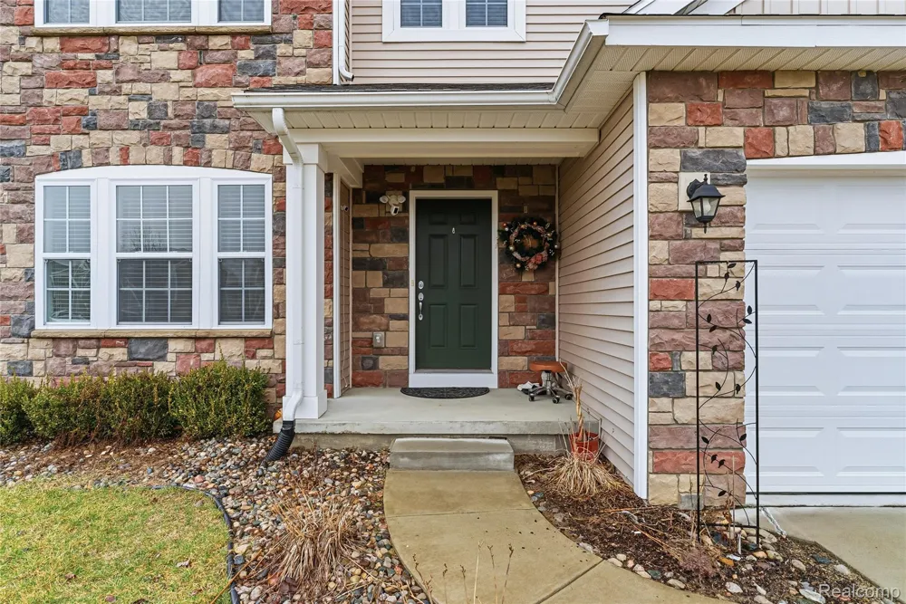 3069 Oxford Lane Flushing Charter Township, MI 48433