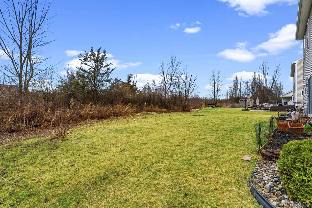 3069 Oxford Lane Flushing Charter Township, MI 48433