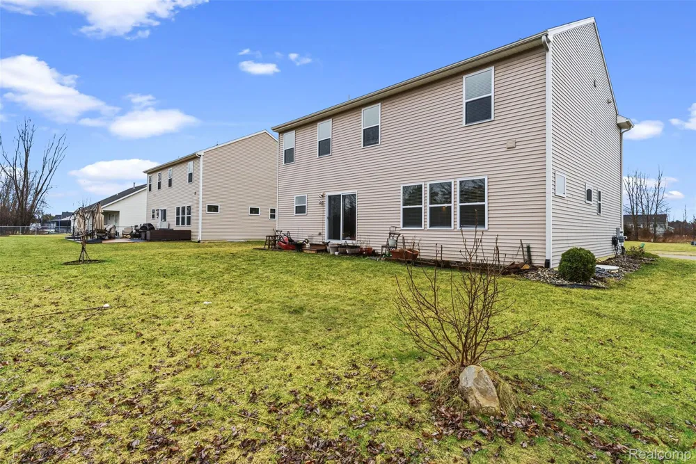 3069 Oxford Lane Flushing Charter Township, MI 48433