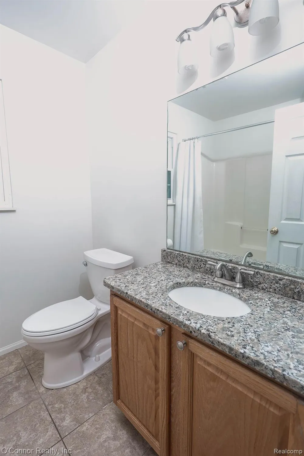 955 Covington Marysville City, MI 48040