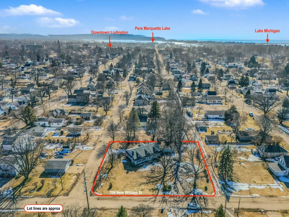 709 New William Street Ludington City, MI 49431
