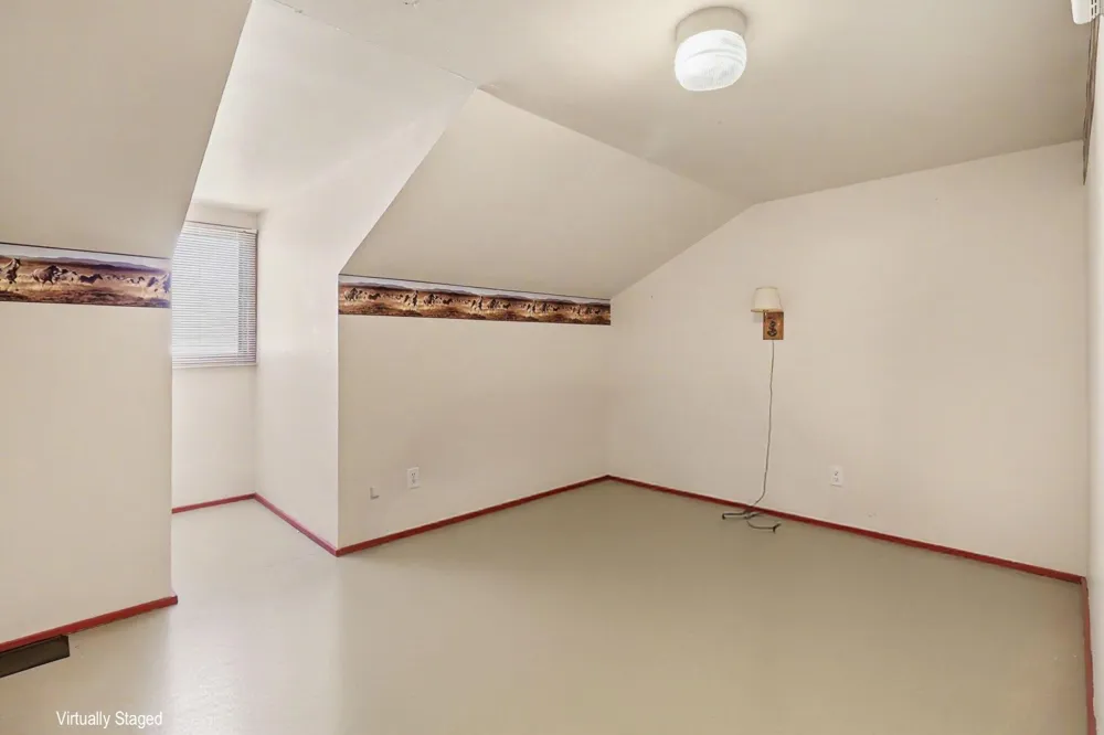 709 New William Street Ludington City, MI 49431