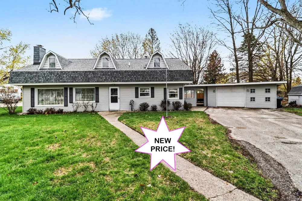 709 New William Street Ludington City, MI 49431