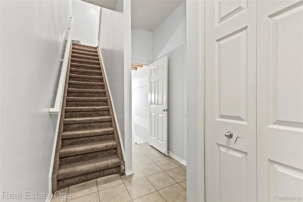 3939 Forester Boulevard Auburn Hills City, MI 48326