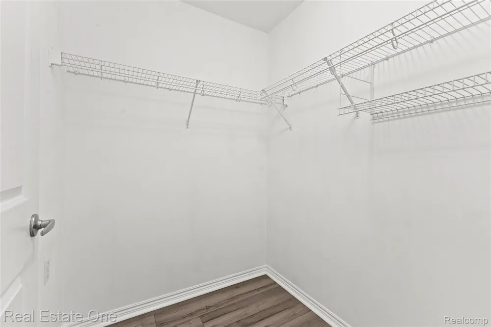 3939 Forester Boulevard Auburn Hills City, MI 48326