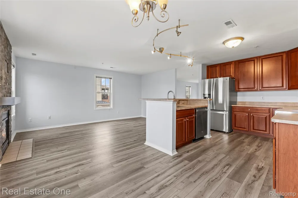3939 Forester Boulevard Auburn Hills City, MI 48326