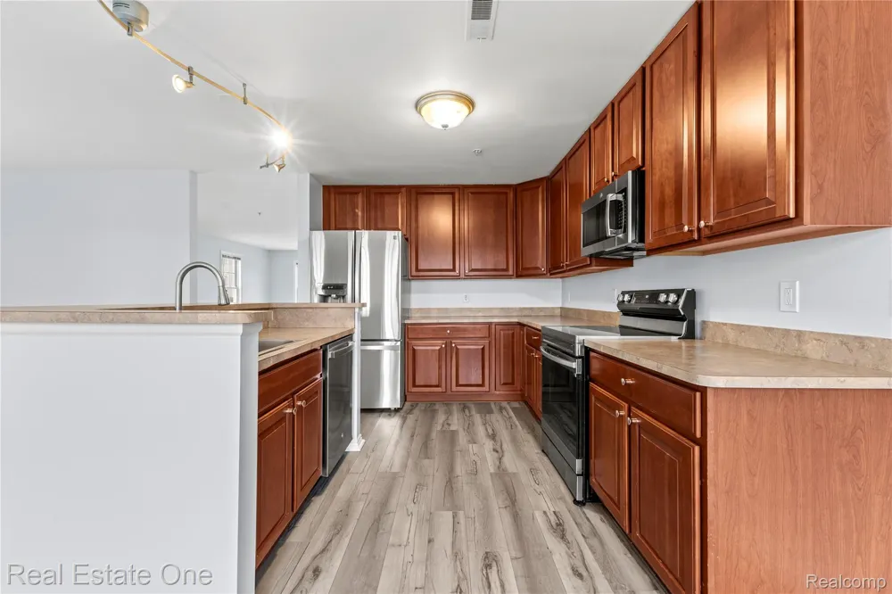 3939 Forester Boulevard Auburn Hills City, MI 48326