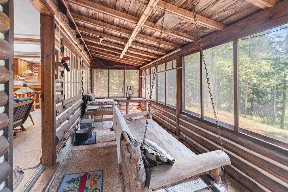 6483 W Plum Valley Road NW Clearwater Township, MI 49676