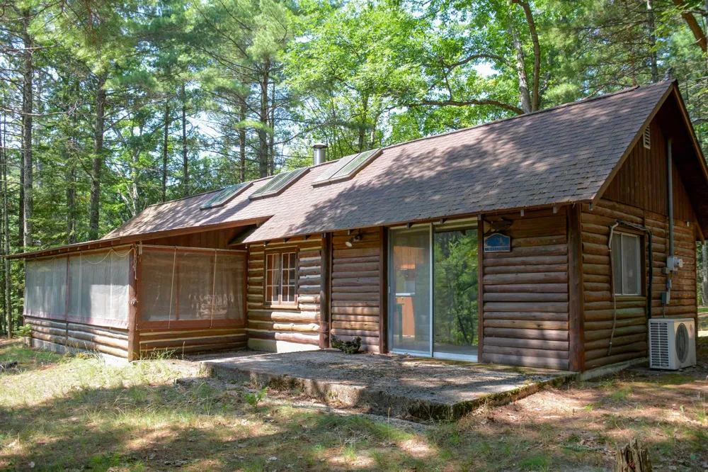 6483 W Plum Valley Road NW Clearwater Township, MI 49676