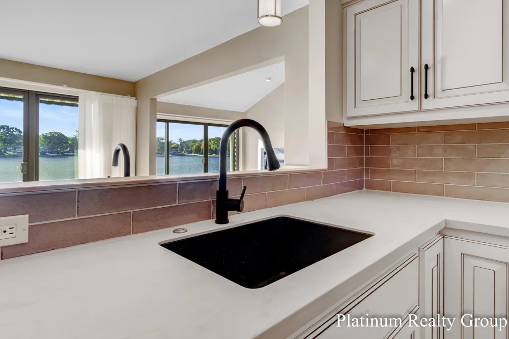 15762 Prospect Point Drive Spring Lake Township, MI 49456
