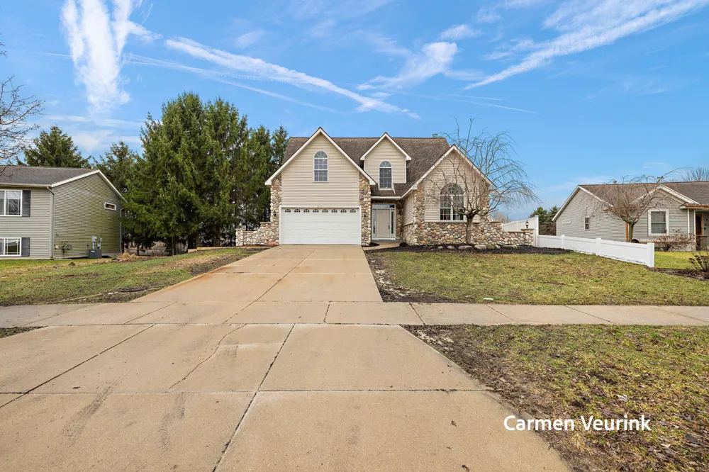 10971 Lance Avenue Allendale Charter Township, MI 49401