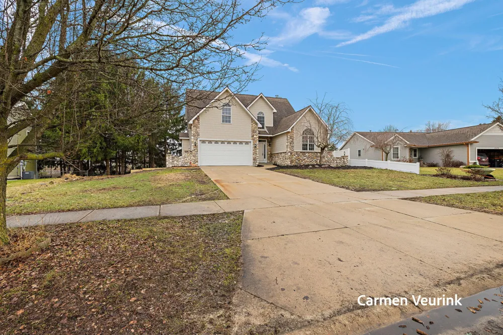 10971 Lance Avenue Allendale Charter Township, MI 49401