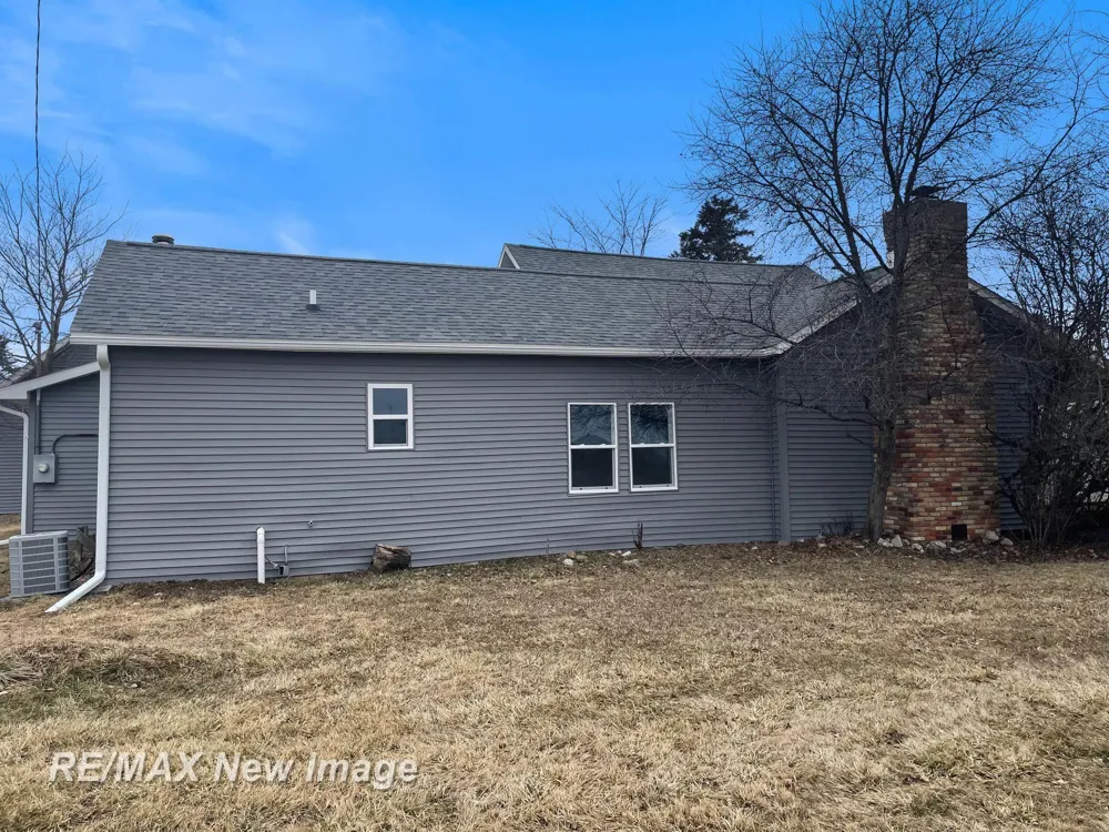 3874 E Kent Road Ingersoll Township, MI 48623