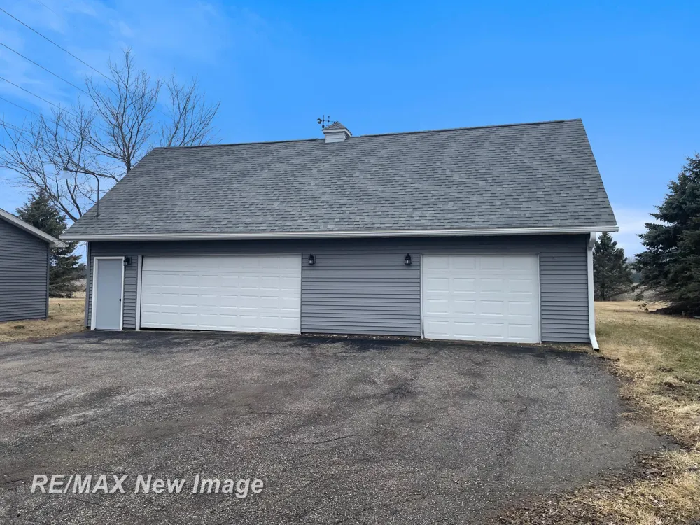 3874 E Kent Road Ingersoll Township, MI 48623