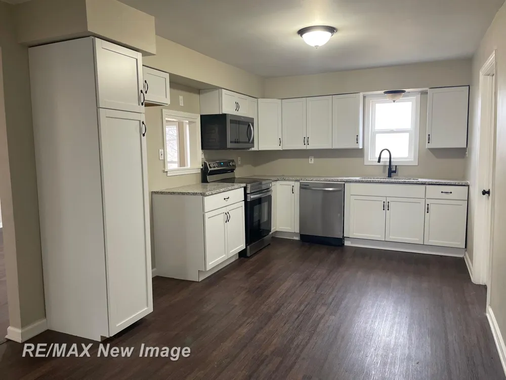 3874 E Kent Road Ingersoll Township, MI 48623