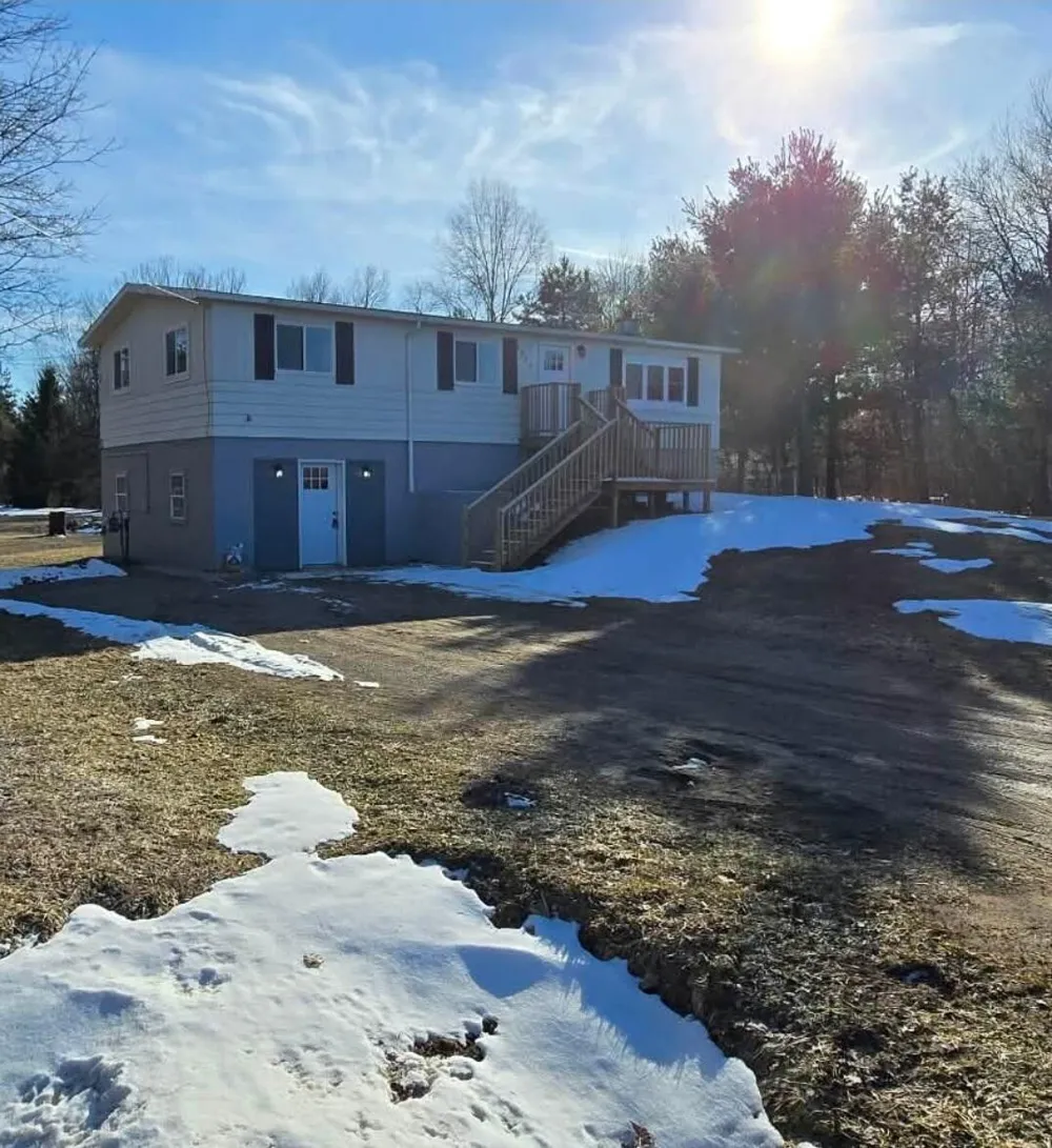 3335 E Tyler Road Dalton Township, MI 49457