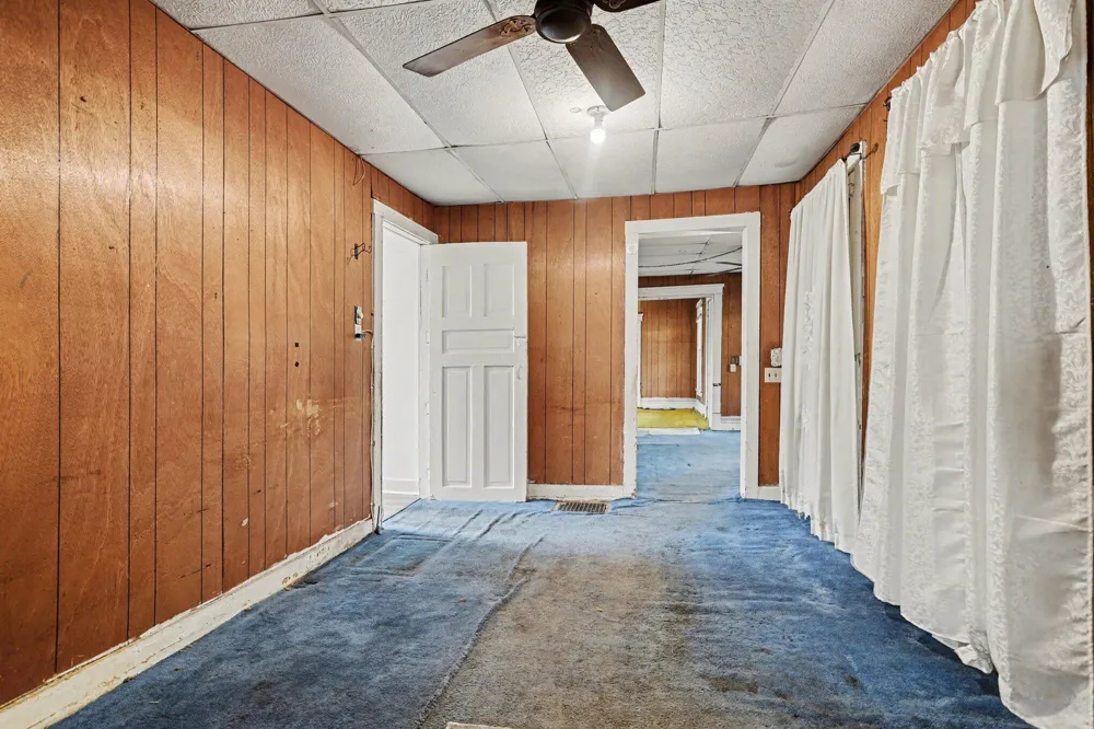 1337 Edwards Street Kalamazoo City, MI 49007