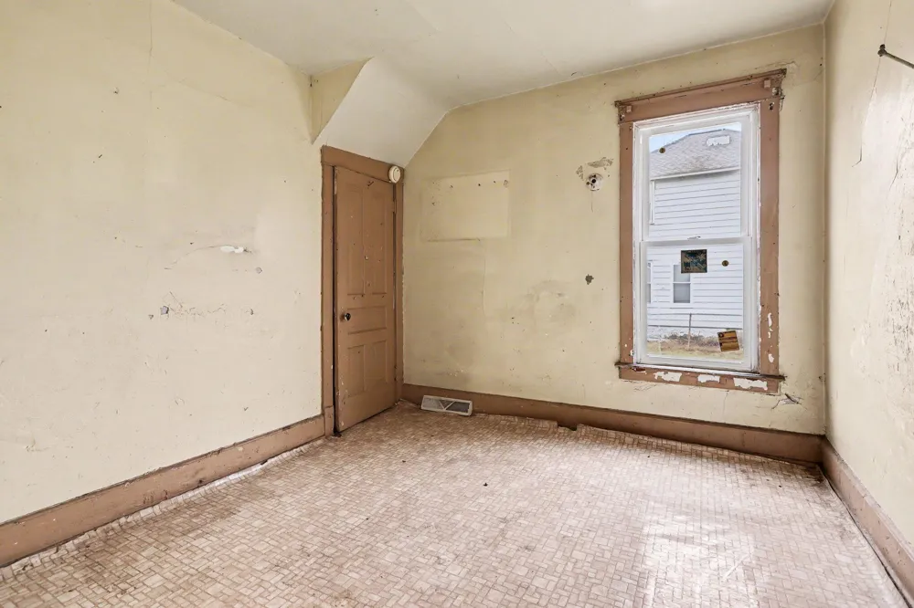 1337 Edwards Street Kalamazoo City, MI 49007