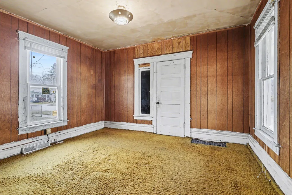 1337 Edwards Street Kalamazoo City, MI 49007