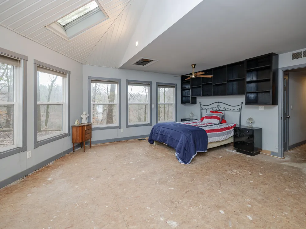22431 Paulson Road Pine Grove Township, MI 49055