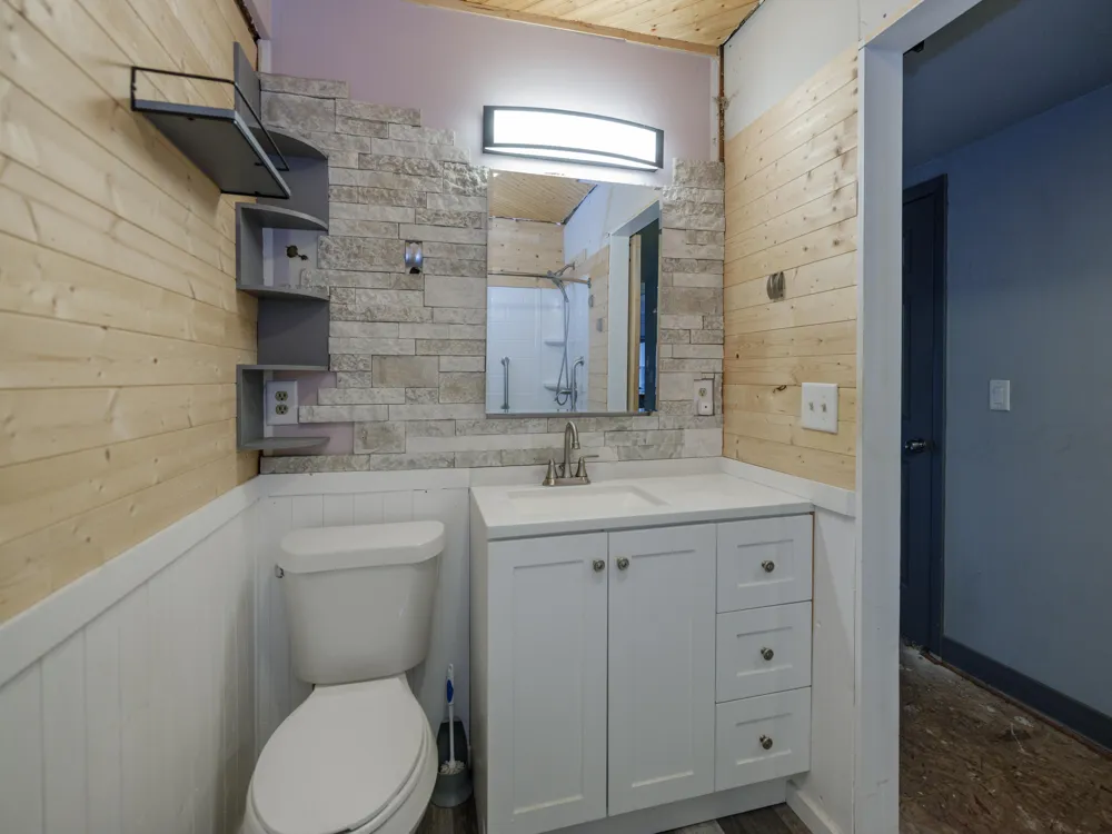22431 Paulson Road Pine Grove Township, MI 49055