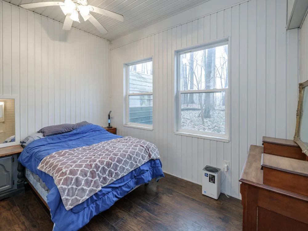 22431 Paulson Road Pine Grove Township, MI 49055