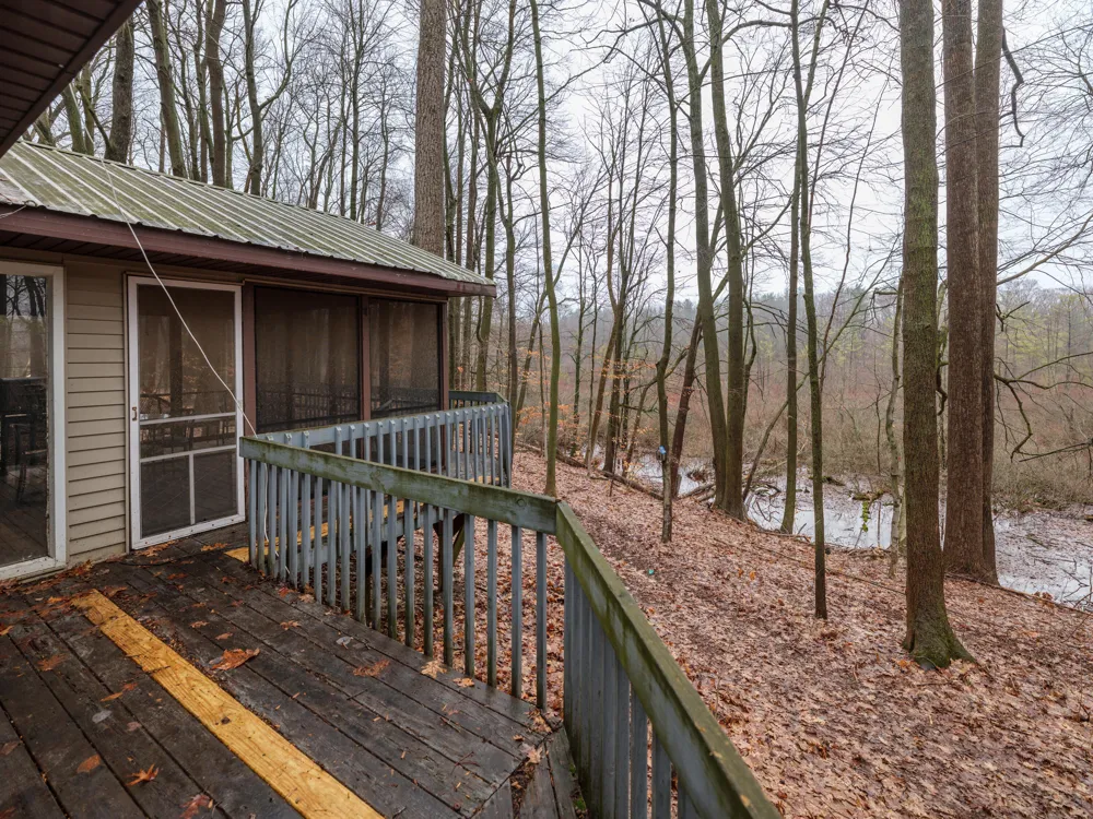 22431 Paulson Road Pine Grove Township, MI 49055
