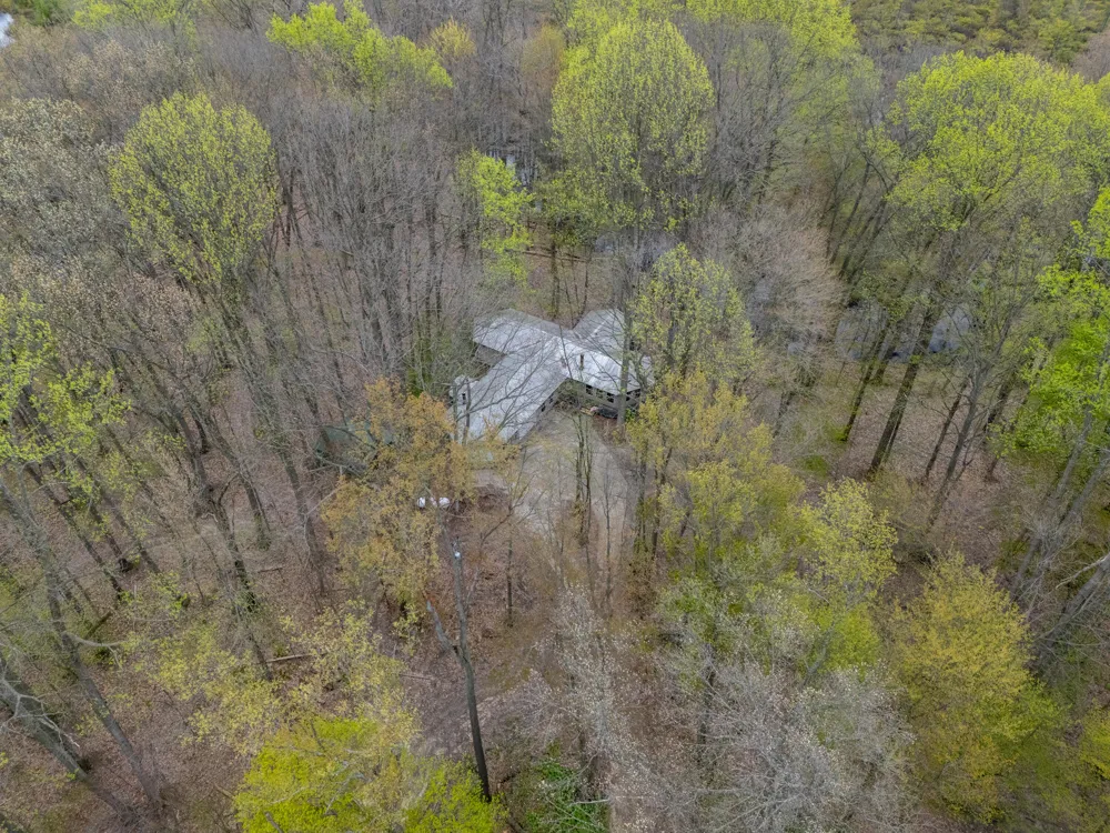 22431 Paulson Road Pine Grove Township, MI 49055